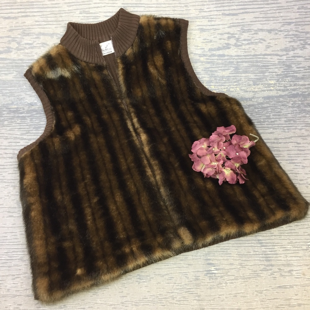 Katie Lee Collection faux fur vest